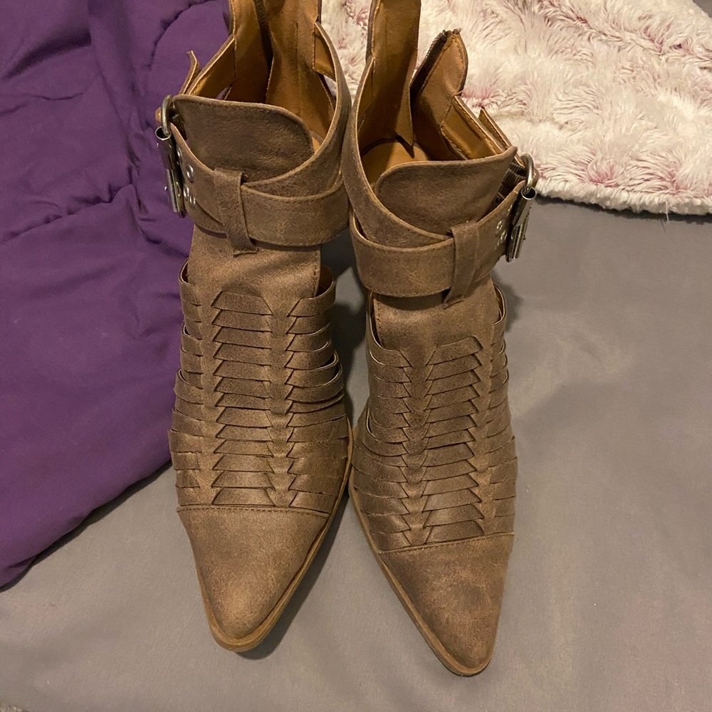 Apricot lane booties